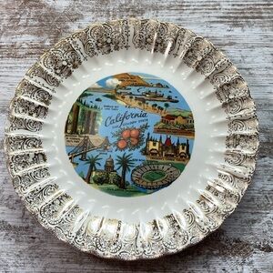 Vintage California Souvenir Plate 10”
